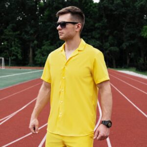 Мужская рубашка c коротким рукавом желтая Pobedov Dejavu